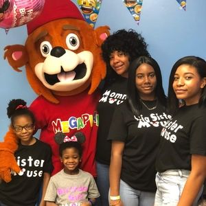 Meet your Posher, Dawn